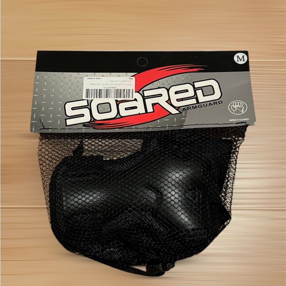 Soared Black Armguard
